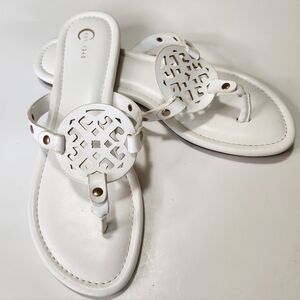 Cato Monogram Medallion Boho Slip On White Thong Sandals Size 11